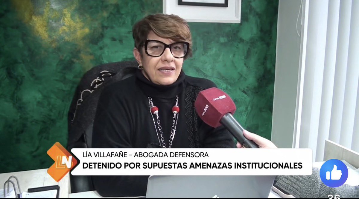 MartinDandach's tweet photo. En Río Tercero detuvieron a un hombre por criticar al gobierno de Milei. La Ministra Monteoliva mandó a la Policía Federal a allanarle su casa y estuvieron mas de cuatro horas removiéndole todo. Lo llevaron detenido a Villa María, lo ficharon, lo fotografiaron y no le encontraron nada. Su abogada Lía Villafañe, dijo que incluso enviaron a efectivos desde Buenos Aires y que todo el procedimiento fue inexplicable. Todo esto es gravísimo. Están empezando a perseguir a cualquier persona que sospechen que critique al régimen. Si esto hubiera pasado en un gobierno peronista sería un escándalo.