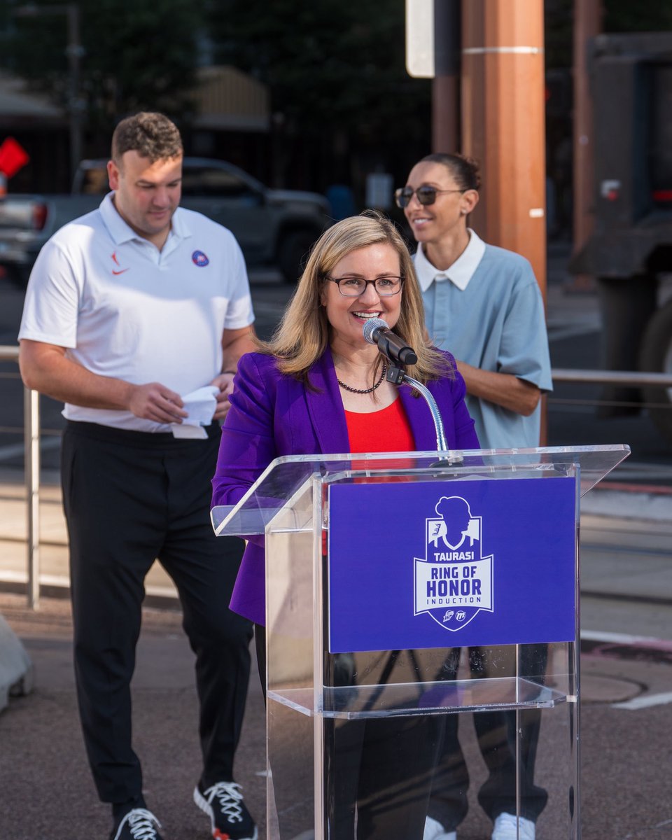 MayorGallego's tweet photo. When @DianaTaurasi set the @WNBA scoring record in 2017, Phoenix put up a street sign in her honor.

But she kept scoring, and that number kept growing.

So this morning, we unveiled a new sign with her updated point total and an incredible new mural in her honor at @MMCenter_PHX. A fitting tribute for the GOAT. 🐐🏀