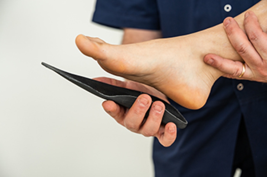 BestFootDoc's tweet photo. Morning Heel Pain Explained and Orthotic Support https://t.co/cGNNkfZT0P https://t.co/EADXVCCG92