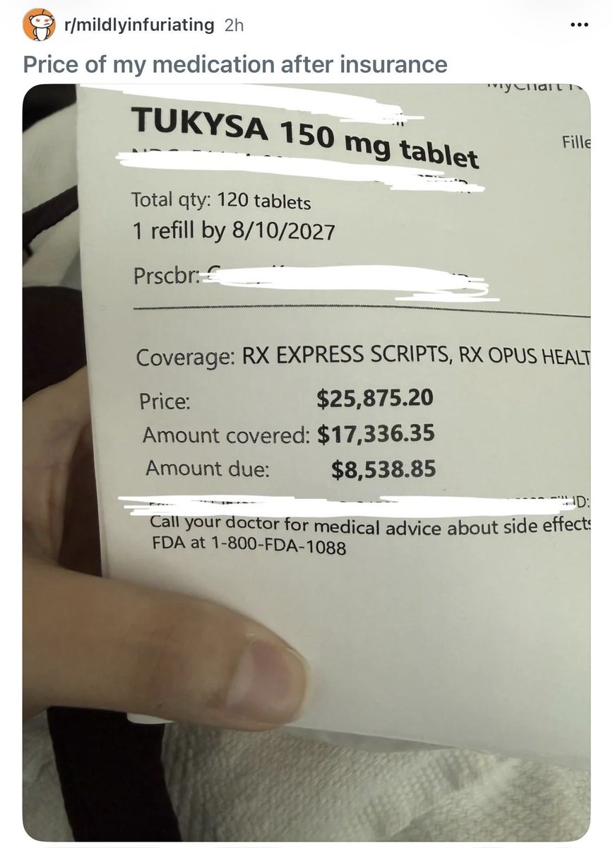 Marek_Kollar's tweet photo. Tabletky na rakovinu prsníka. 
V USA za 25 000, s pripoistením len za krásnych 8 000 dolárov.

Takto si zdravotníctvo predstavujú v Progresívnom Slovensku. Zrušíme fuj zlé zdravotné odvody, legalizujeme poplatky a zavedieme pripoistenie. 

Máte nachystané celoživotné úspory? https://t.co/QZf5X0NHeO