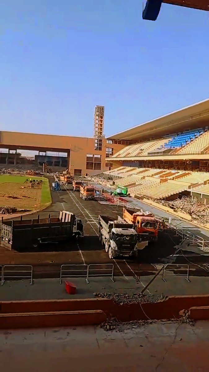 ProgressMA30's tweet photo. 🇲🇦 Grand Stade de Marrakech الملعب الكبير بمراكش (August 13, 2026)

Progress continues on the facility’s redevelopment for 2030.

#YallaVamos2030 #FIFAWorldCup2030 #Marrakech https://t.co/Ae9WEtaQ1f