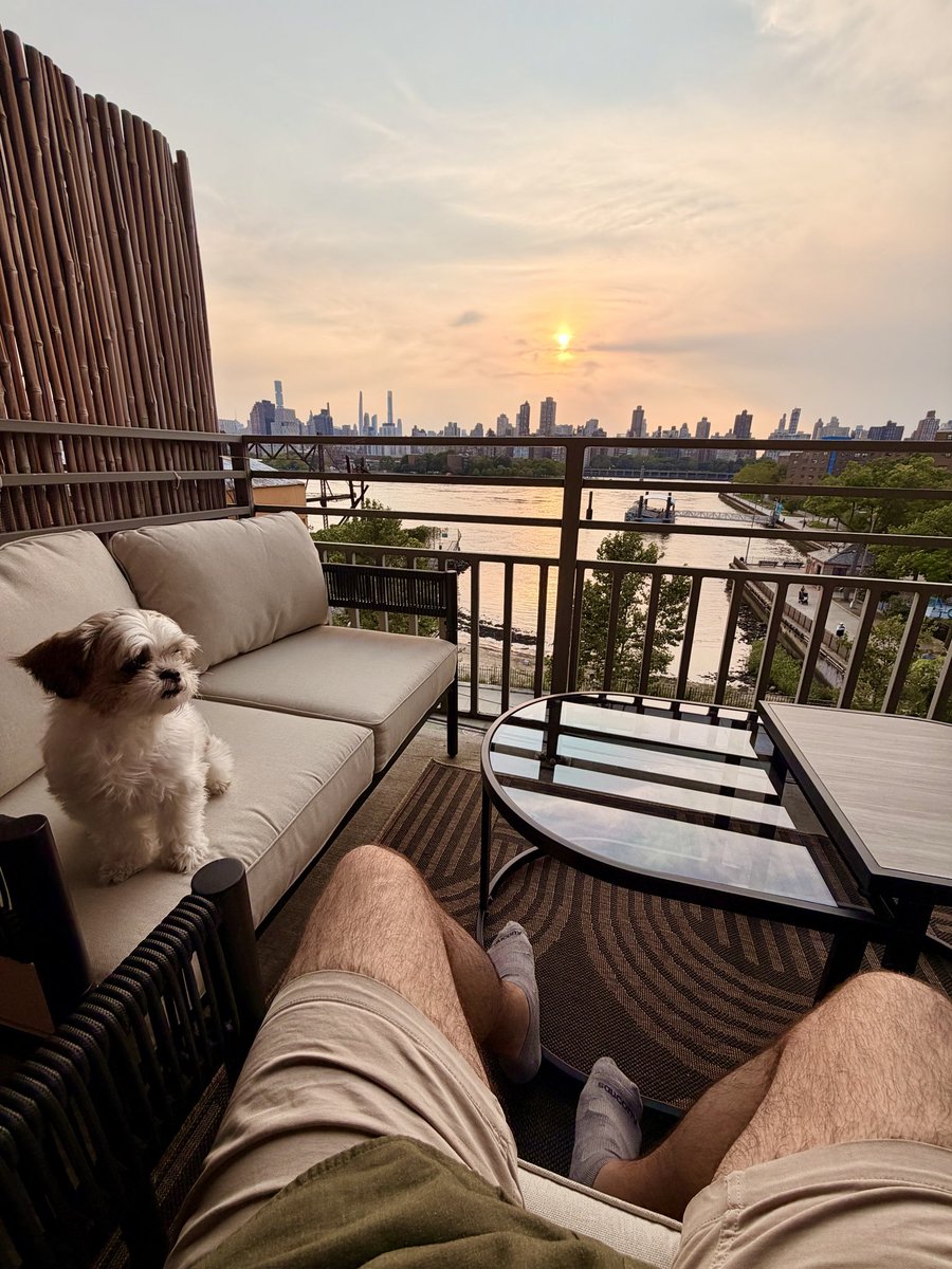 ThatPhlBearCpl's tweet photo. Loving our patio with a skyline view. #gay #gaycouple #bear #gaybear #nyc #views https://t.co/a4qhvrgk5U