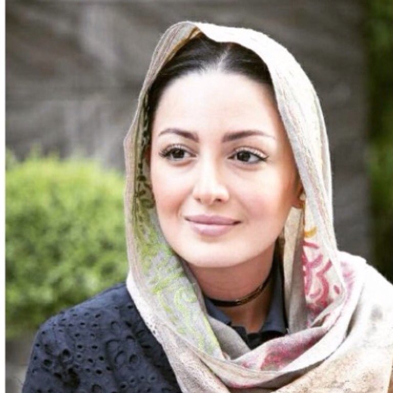 _Syed_Zadi's tweet photo. اِک ت��جسس کے سوا کـچھ بھی نہیں میں 
آپ جانیں گے،  پَرکھیں گے، اُکتا جائیں گے https://t.co/ZHit5Toq7G
