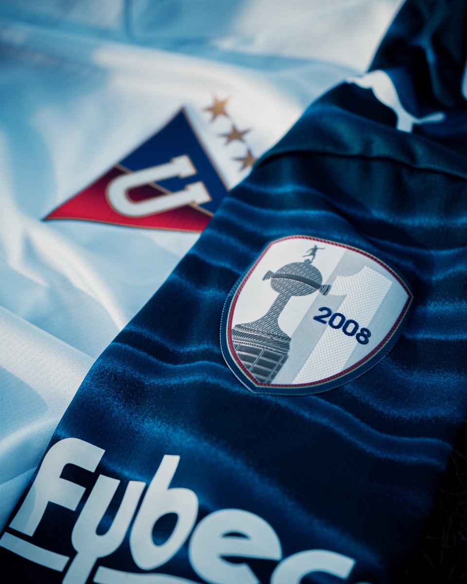 LDU_Oficial's tweet photo. El Rey de Copas del Ecuador 👑

🆚 Mirassol 
🏆 Conmebol Libertadores 

#VamosLIGA #GuerrerosAlbos https://t.co/uBsVeCEcum