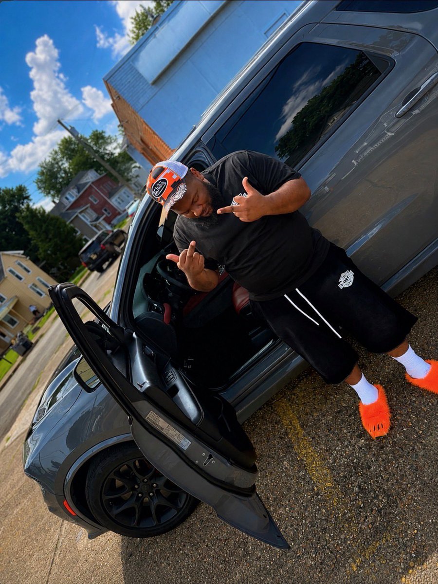 Taysosababy215's tweet photo. Fck a caption 🖕🏾 https://t.co/z60bmohadT