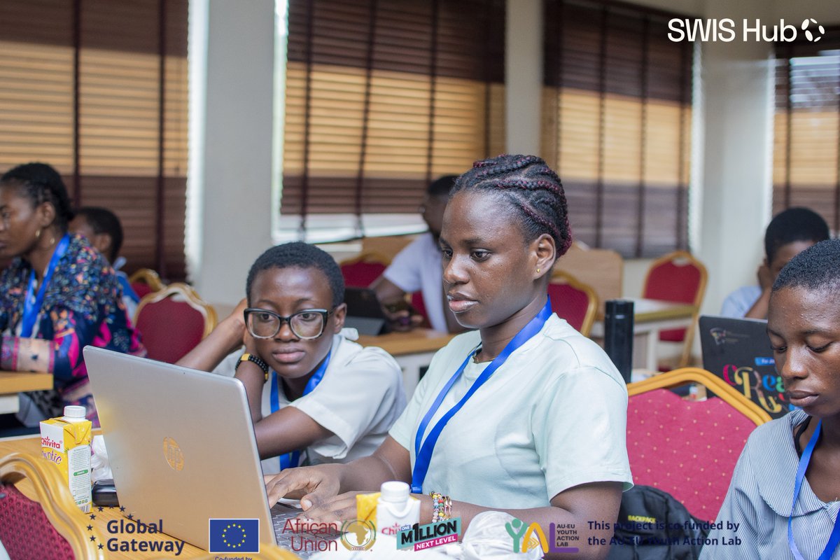 SwisHub's tweet photo. @SwisAfrica Innovation Labs and more exciting opportunities.

#SWISHub #youthinnovation #digitalskills #datascience #womeninstem https://t.co/vpws4xkmWi