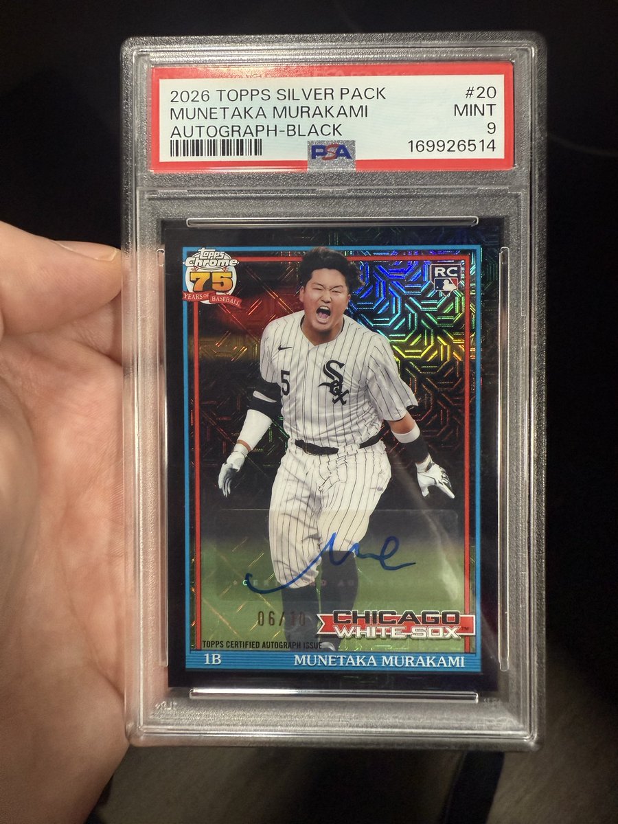 DukeBBFanatic's tweet photo. Anyone interested in the Murakami silver pack 6/10 PSA 9 pop 1 and is the highest grade 8500 OBO retweets appreciated! https://t.co/Yii9jtSpCU