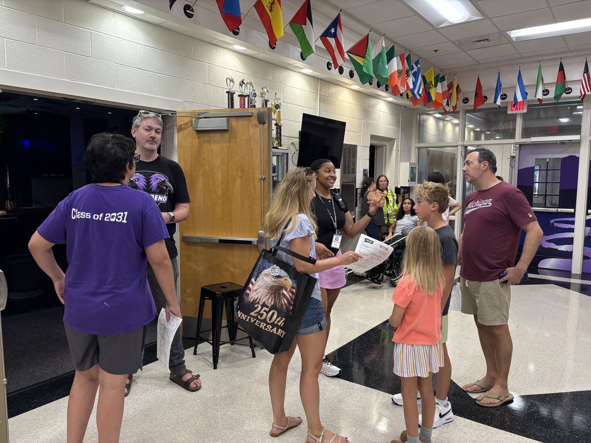 RBMS_Official's tweet photo. Today, we held our Open House, and it was so great to see so many students and families back in our building 💜 https://t.co/dVHsSZUrfL