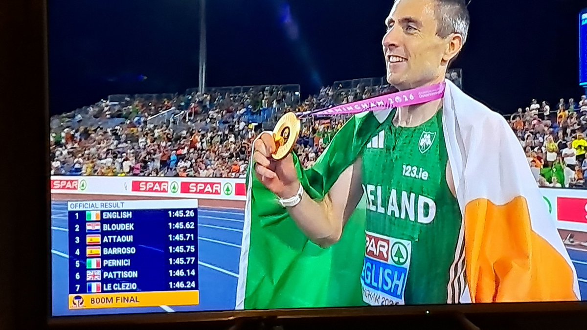 dannykellywords's tweet photo. Green, white and GOLD. Well done, Mark. 💚🇮🇪✊️ https://t.co/LgiegftXsx