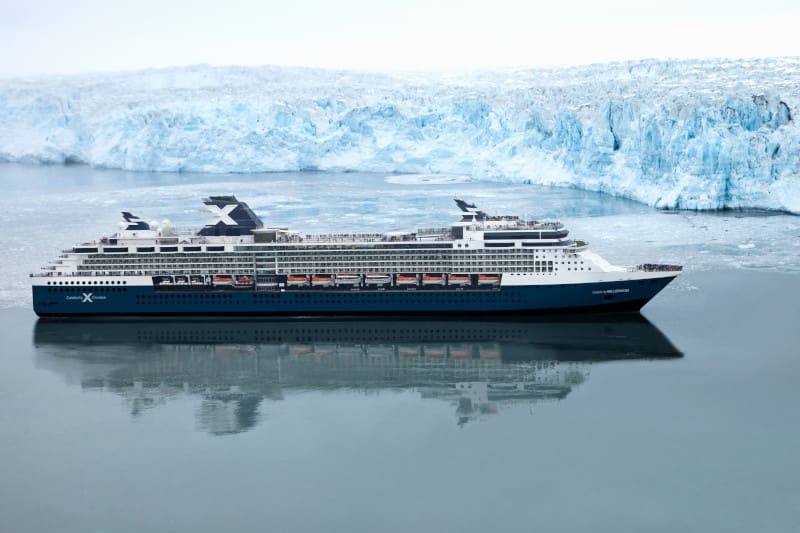 JennSellsFLA's tweet photo. ❄️✨Sailing Alaska with Celebrity Cruises brings you face‑to‑face with breathtaking destinations like Hubbard Glacier, where towering ice and pristine landscapes create moments you’ll never forget. 
✉️ Contact me today to book your Alaska cruise. https://t.co/CY1DMjuFbm