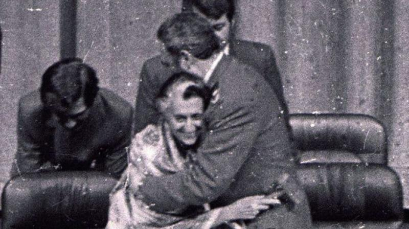 JaipurDialogues's tweet photo. If Modi &amp; Meloni is Melody, can we call Indira and Fidel as "Infidel"? https://t.co/EfdrI2taOs