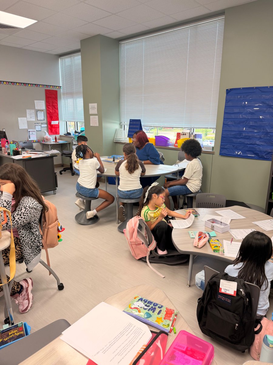 MSE_Astronauts's tweet photo. Our stellar Ms. Pickens is already blasting off into small group instruction with our scholars. #SmallGroupInstruction #FailureIsNotAnOption #MissionElementary #MakeYourMark https://t.co/djR5zPk0zo
