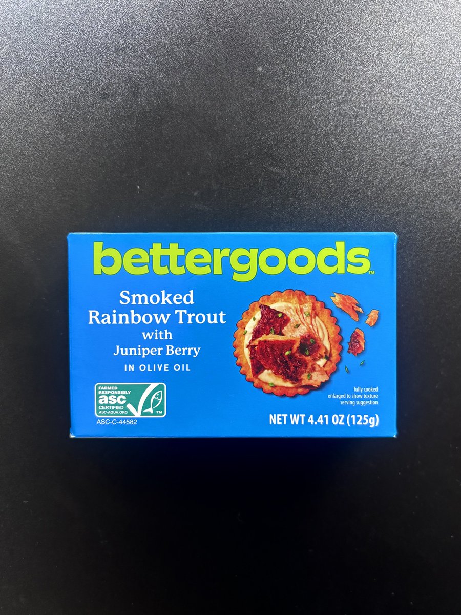 MajestyRia's tweet photo. Tin Fish Treat of the Day
230 Calories - 21g Protein 
BetterGoods is WalMarts store brand
This smoked trout is half the price of the Fish Wife trout but equally delicious 😌 https://t.co/LuD6Mn99y0