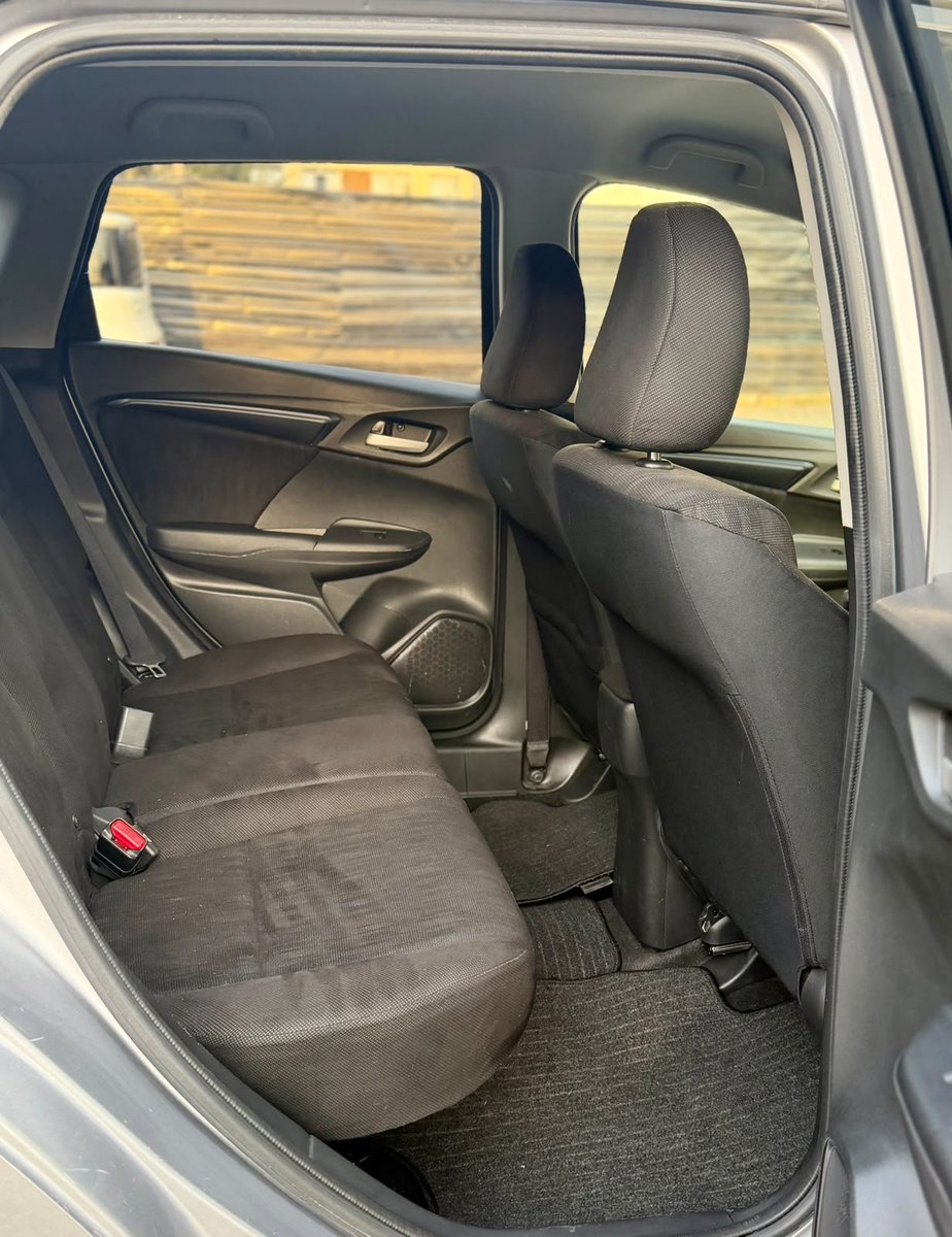 CarsSigra's tweet photo. Honda Shuttle Hybrid 
2020 model 
Lane assist, Cruise control, 76,750 km only, Back camera, Push start
Ksh.1.95M
Finance option available:
Deposit: 600K
Balance: UpTo 72 months
call or Whatsapp us on:
0702423474
#cars #today #honda #sigramotors #fyp #femboy #ふぉ〜ゆ〜 #Éclipse https://t.co/Aaw2XyqFj9