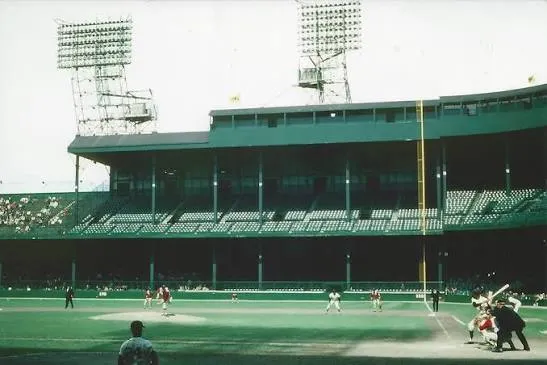 GregEno's tweet photo. Your daily dose of #Enotes! BLUE seats at Tiger Stadium? For shame! #Tigers
https://t.co/JcbcoyX4HZ https://t.co/LCWv8xRMPO