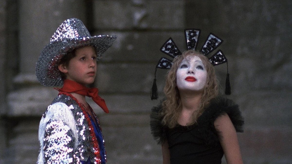Cine_ma_Dreams's tweet photo. My favourite movie from each year of the 80's:
89- Santa Sangre
88- As Tears Go By
87- Wings of Desire
86- Blue Velvet
85- Brazil
84- Paris, Texas
83- Nostalghia
82- The Verdict
81- Possession
80- Raging Bull https://t.co/vpoI9CIzmf