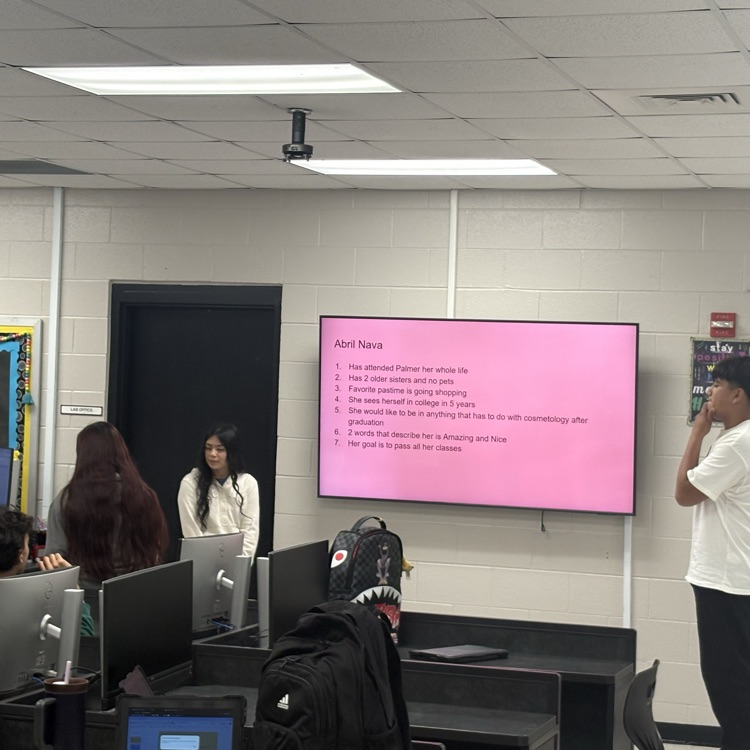 palmer_hs's tweet photo. "Getting to Know Me" presentations going on in Mrs. Smith's BIM class to wrap up the week at PHS! 
#DareToBeBetter #Bettereverydayineveryway https://t.co/Ly1EGxMzqM