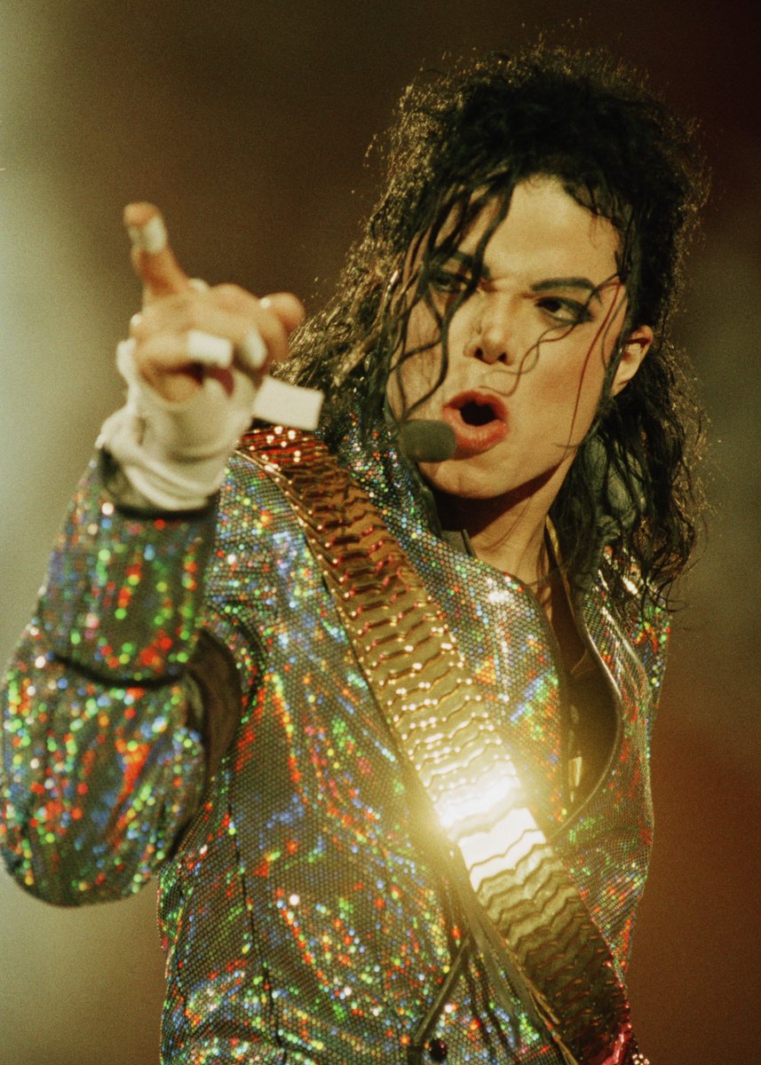 Rap's tweet photo. Michael Jackson is currently the #1 legacy artist on the Global Digital Artist ranking‼️

He sits at #5 overall, 17 years after his passing 🐐 https://t.co/627qp09mqe