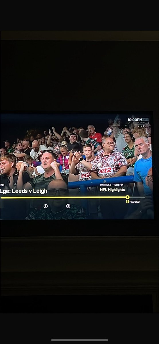 tokeswafc's tweet photo. It’s just why you do it every week home and away, and if you don’t understand you never will. Up the fucking 🐆. #leythers https://t.co/Ic4Izw5N4t