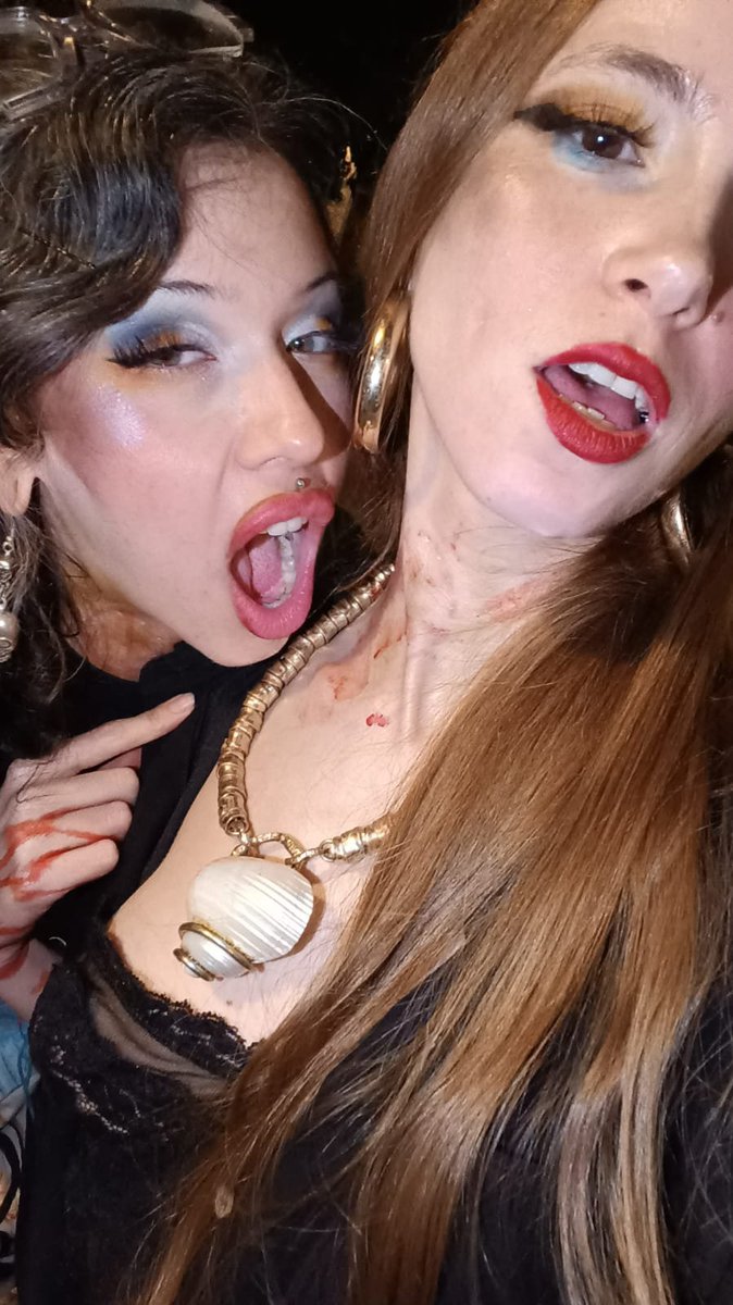 fedoramorelli's tweet photo. Os invito a criticarme mientras cada día miss amigas y yo somos más guapas, y vosotras más feas. 🫪✨🔥👑🫰 https://t.co/BADou6gTK6