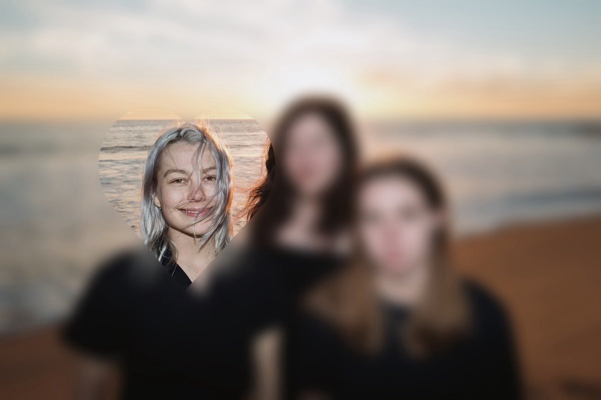ltlhrn's tweet photo. Phoebe Bridgers’ new album Lost Weekend drops tonight. https://t.co/FivL8jodRU