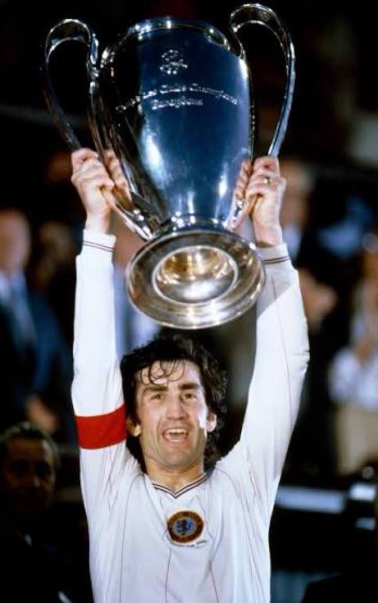 leighowl's tweet photo. @80s90sfootball Dennis Mortimer https://t.co/G4xofivR9i