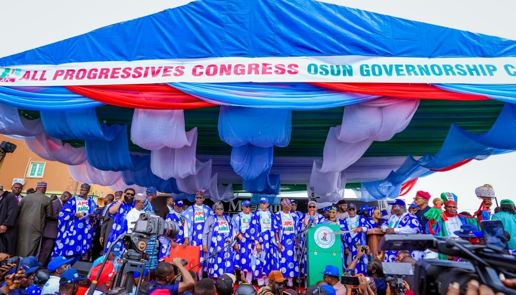 OyebamijiBola's tweet photo. Today, as we gather for the grand finale of our campaign, I am filled with profound gratitude and renewed confidence in the journey we have undertaken together.

I am deeply honoured by the presence of the President of the Federal Republic of Nigeria, His Excellency, President Bola Ahmed Tinubu, GCFR ably represented here by the President of the Senate, His Excellency, Senator Godswill Akpabio. Your presence is a powerful demonstration of the confidence and commitment of our great party and the Federal Government to the people of Osun State.

I sincerely appreciate the National Working Committee of our party, led by the Chairman, His Excellency, Senator Hope Uzodinma, Executive Governor of Imo State, for standing firmly with us throughout this journey. I also extend my heartfelt appreciation to all our governors, the Rt. Hon. Speaker of the House of Representatives, his Deputy, and every member of the National Assembly and the National Working Committee who have contributed immensely to the success of this campaign.

To the leadership and members of our great party across Nigeria, and particularly our leaders, stakeholders, women, youths, artisans, market men and women, transport workers, religious leaders and every member of our campaign family in Osun State, I say a very big thank you.

You stood with us through the heat, the long journeys, the rallies, the town-hall meetings, the consultations and every moment of this campaign. You believed in our message of responsible governance, equitable development, economic prosperity, security and a better future for every citizen of Osun State.

Most importantly, I want to specially appreciate Mr. President, His Excellency President Bola Ahmed Tinubu, GCFR for his unwavering support, leadership and confidence in our candidacy. I am deeply grateful.

Today is not the end of our journey. It is the final step before Osun makes a historic decision.

On Saturday, I urge every member and supporter of our great party to come out early, peacefully and in large numbers to exercise your constitutional right. Vote for the APC. Vote for progress. Vote for prosperity. Vote for a government that will serve every part of Osun State fairly.

And after you vote, please stay vigilant. Protect your vote. Defend your mandate. Ensure that every vote cast for the APC is counted, recorded and protected.

We have worked for this moment. We have earned this opportunity. Together, we will make history.

By the grace of God and with the mandate of the good people of Osun State, we will win on Saturday and begin the work of rebuilding our state into a prosperous, secure and equitable home for all.

Osun, the time is now.