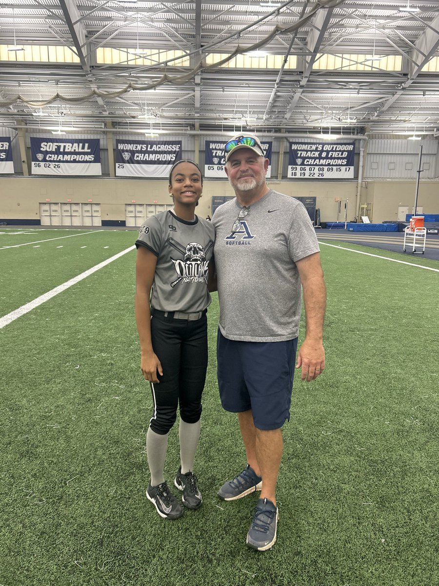 reid_kayla05's tweet photo. Thank you @ZipsSB for hosting such an amazing camp! I had a great experience and I appreciate the skill work and feedback! 
@cailey_joyce @nix131313 @ZipsCoachZ https://t.co/L7ezzMo630