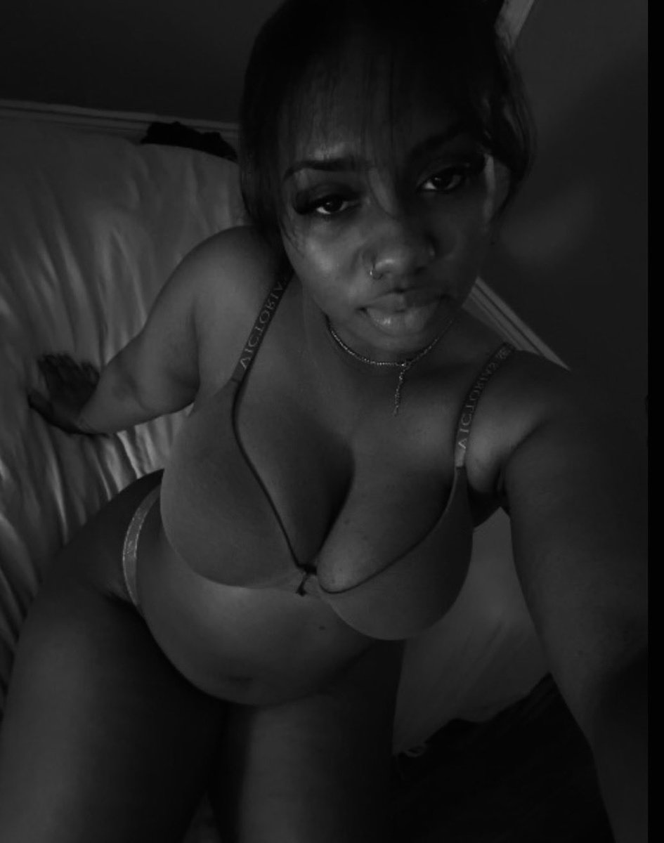 DarthSynn's tweet photo. Yesss please🤤..DM for exclusive Content🐯💦 https://t.co/ZQkq7o7P8l