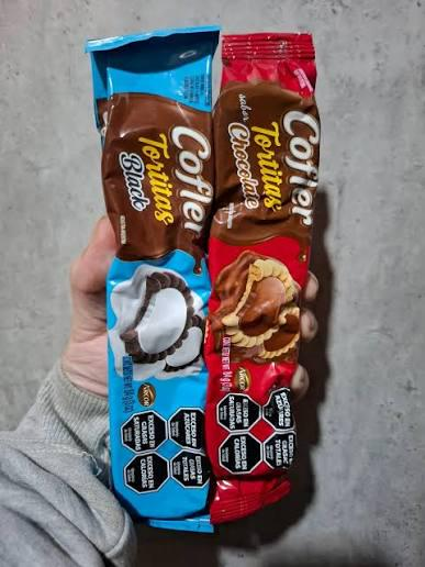 505_rama's tweet photo. tienen que fusilar al hijo de puta que hizo el rediseño de los paquetes de galletitas https://t.co/DhRNAp8HYh