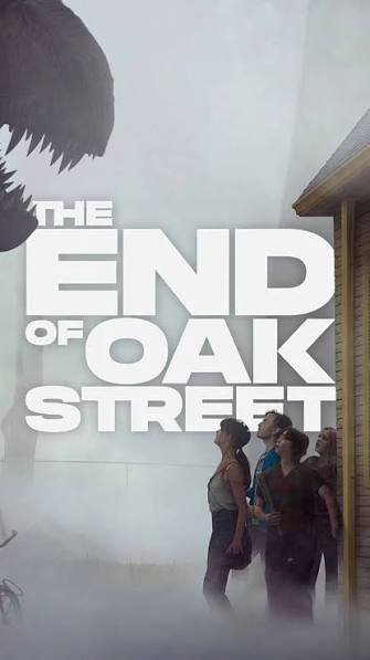 MaYa8545's tweet photo. #TheEndOfOakStreet est une bonne surprise, tout est cohérent, un peu déjà vu mais amené différemment et la tension est palpable ! Anne Hathaway surjoue et ne bénéficie d'aucunes expressions tellement elle est tirée... Et les gens, fermez vos gueules pendant les séances https://t.co/4caXQeON5s