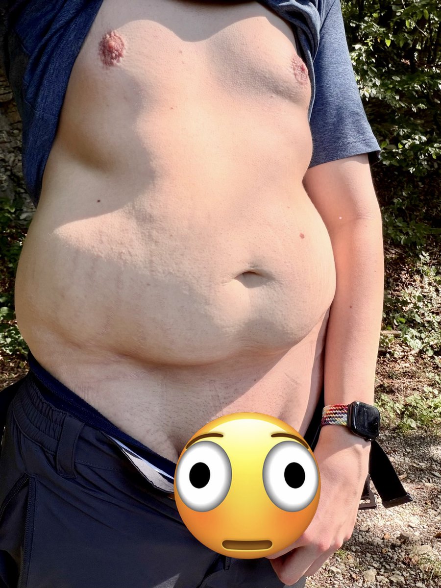 ChubbyYeen's tweet photo. went for a walk in the woods #chubby #chubbyboy #gaychub https://t.co/yldX5Xljdv