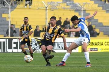 DaleOlimpo's tweet photo. ⚽ #Olimpo visitará a #ArgentinoMM este domingo a las 16:00 hs, en un cotejo válido por la fecha 4 del Nonagonal Campeonato del #FederalA.

✅ El resto de la programación: Kimberley-Cipolletti, Huracán Las Heras-Juventud Antoniana y Villa Mitre-Alvarado; Libre: Atenas. https://t.co/0nGI236dmB