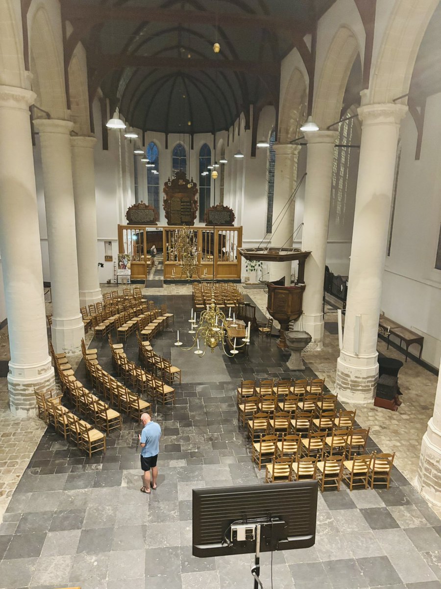 crientje70's tweet photo. Vanavond (inmiddels gisteravond) naar een mooi orgelconcert geweest van Leendert Verduijn in de Oude Jeroenskerk in Noordwijk. Mocht na afloop ook even boven bij de speeltafel kijken. Heb genoten! https://t.co/CjDc64UxMH