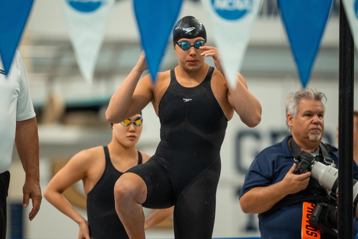 Braden_Keith's tweet photo. The top American 100 breaststrokers for men and women were retired and playing hockey 3 years ago, respectively. https://t.co/VKXx2I5ncH