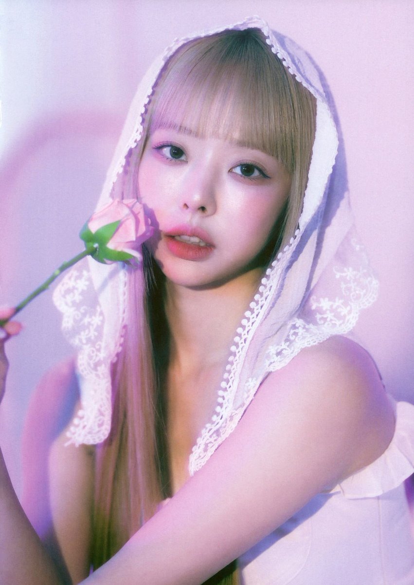 yvegfs's tweet photo. londres se como se sienten yo igual perdí a mi reina (no va a redebutar más) https://t.co/yLgyW0nHwu