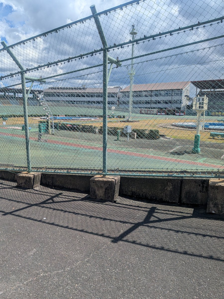 koncheeta2's tweet photo. 奈良競輪場到着 https://t.co/8oAWd9KUTI