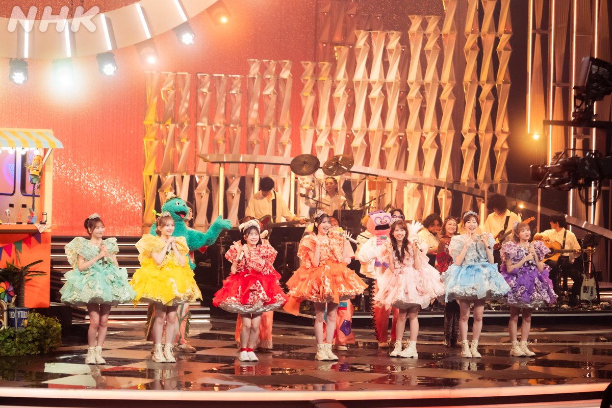 FRUITS_ZIPPER's tweet photo. 🎹「NHK夏の音楽祭 うたであえたら 2026」見どころ解禁🎹

📅8月15日(土) 18:05~22:00 
総合/BSP4K「NHK 夏の音楽祭 うたであえたら 2026」

〈第２部〉19:30～
「The Wakey Showプレゼンツ Eテレソングパーティー！」にて
『天才てれびくん』から生まれた「夢のチカラ」を
披露します…！🧡🩵❤️💚💜🩷💛✨

元てれび戦士の鎮西寿々歌がセンターで歌う「夢のチカラ」を
見逃さないでください…‼️💫　

🧡鎮西寿々歌@suzuka_fz1124

🔽番組詳細はこちら
https://t.co/meocdZkdba

#うたであえたら2026 @nhk_kouhaku
#FRUITSZIPPER #ふるっぱー 
#フルーツジッパー