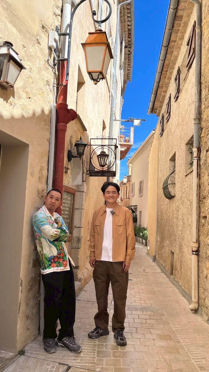 tvchidori's tweet photo. ／
千鳥の大漫才2026
\

最高の漫才と大悟道でした🐥

#千鳥　#大悟　#ノブ
#カンヌ　#カンヌ国際映画祭
#カンヌの思い出
#テレビ千鳥 https://t.co/HDVVqVZ1J5