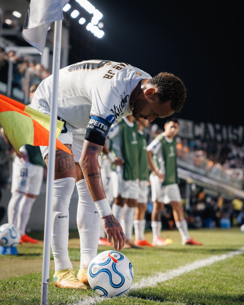 SantosFC's tweet photo. Sempre magistral. 🎯 https://t.co/hU83YWesv0
