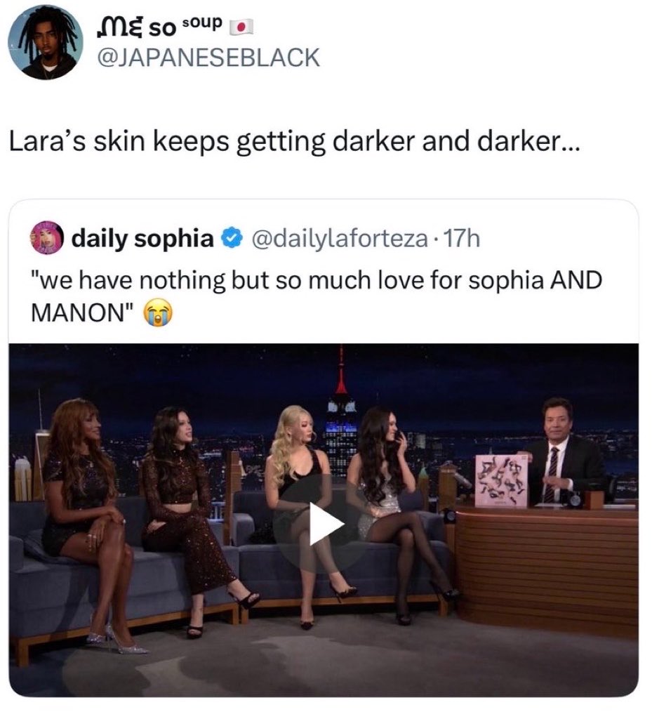 fancymp4's tweet photo. Every 2 weeks this fandom discovers this woman has melanin and is somehow shocked and confused about it every time https://t.co/VYf7Iivx4n