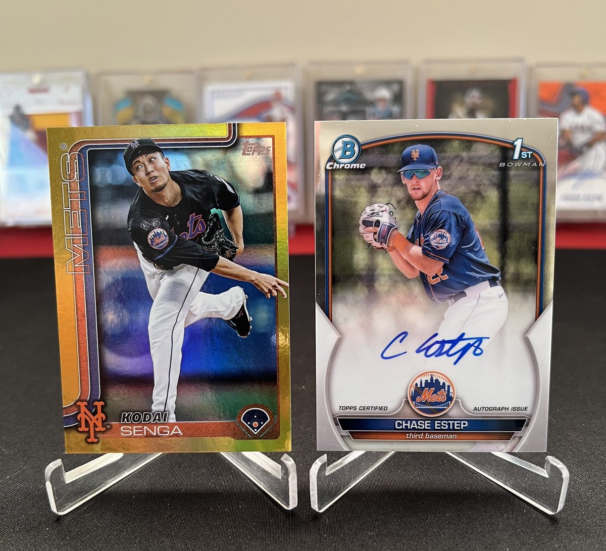 CardandCoinShop's tweet photo. Let’s give away a couple of #Mets cards! Up for grabs is a Chase Estep Bowman Chrome 1st Autograph & a Kodai Senga 46/50 card! #LGM #TheHobby 

All you need to do to enter for a chance to win what is pictured below is:

✅Follow
✅Retweet/Repost

Winner selected Sunday, August 16th and will be shipped in a PWE. Good luck!