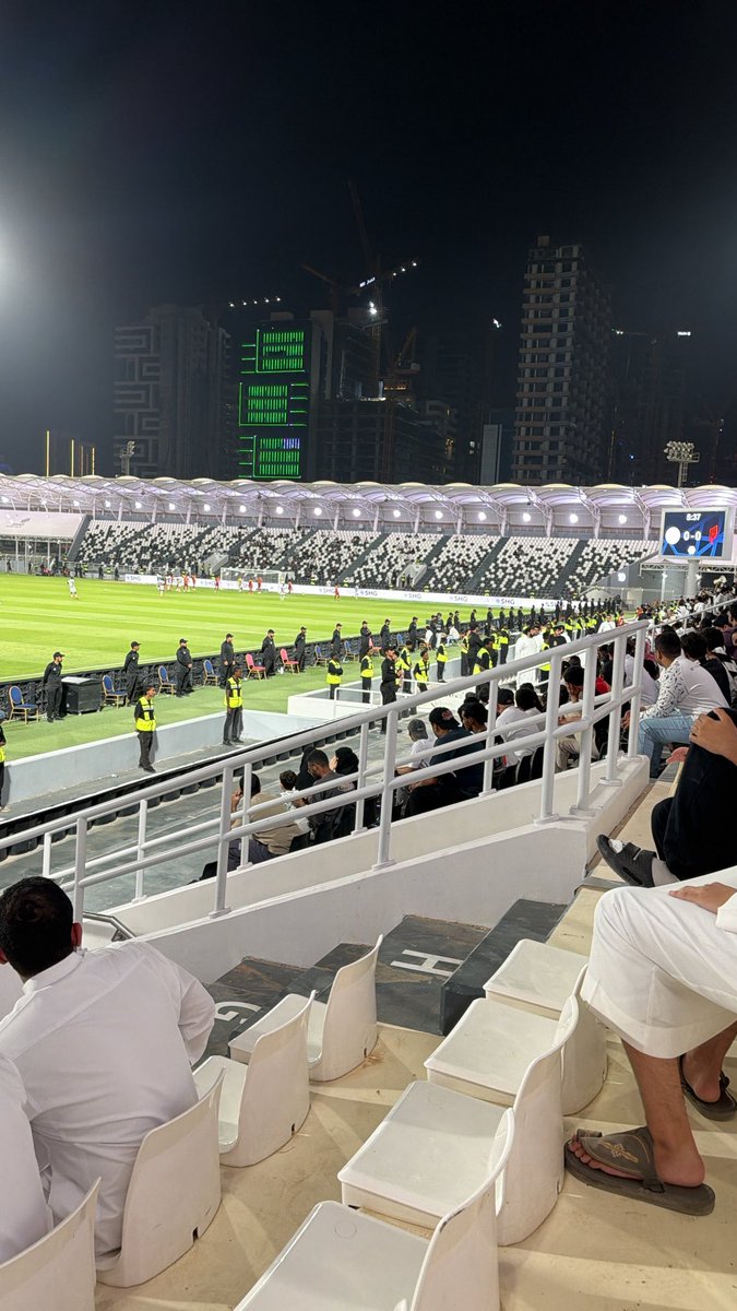 bn_zeed17's tweet photo. والله تراك تعبتني جداً جداً يا الشباب . https://t.co/H5CVyKFK0O