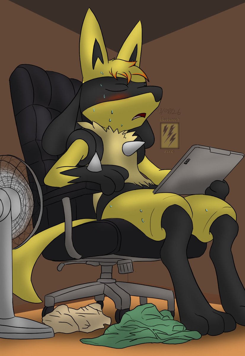 Electuroo's tweet photo. During the weeks there are days that feel so stuffy and hot, and today just feels it, a reflection of hot stuff day in the UK with 34-38c temperatures.

Trying to draw in these temps are quite the challenge…

#Lucario #TFEveryday https://t.co/YJvs7347Bp