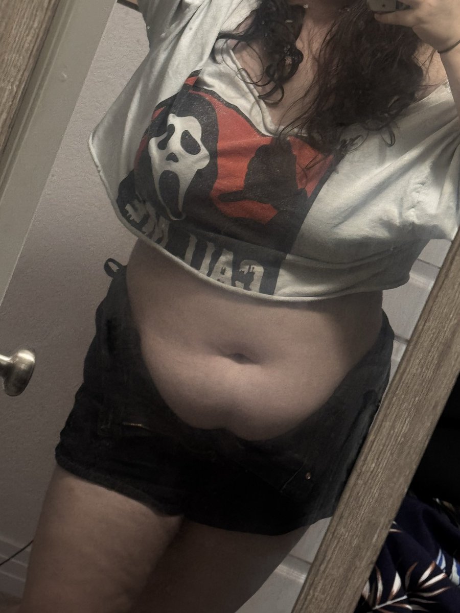 _sh1bb1_'s tweet photo. Tummy Thursday :) 

#chubby #bbw #nsfwtwt #tummy https://t.co/ZFuN9Twkwp