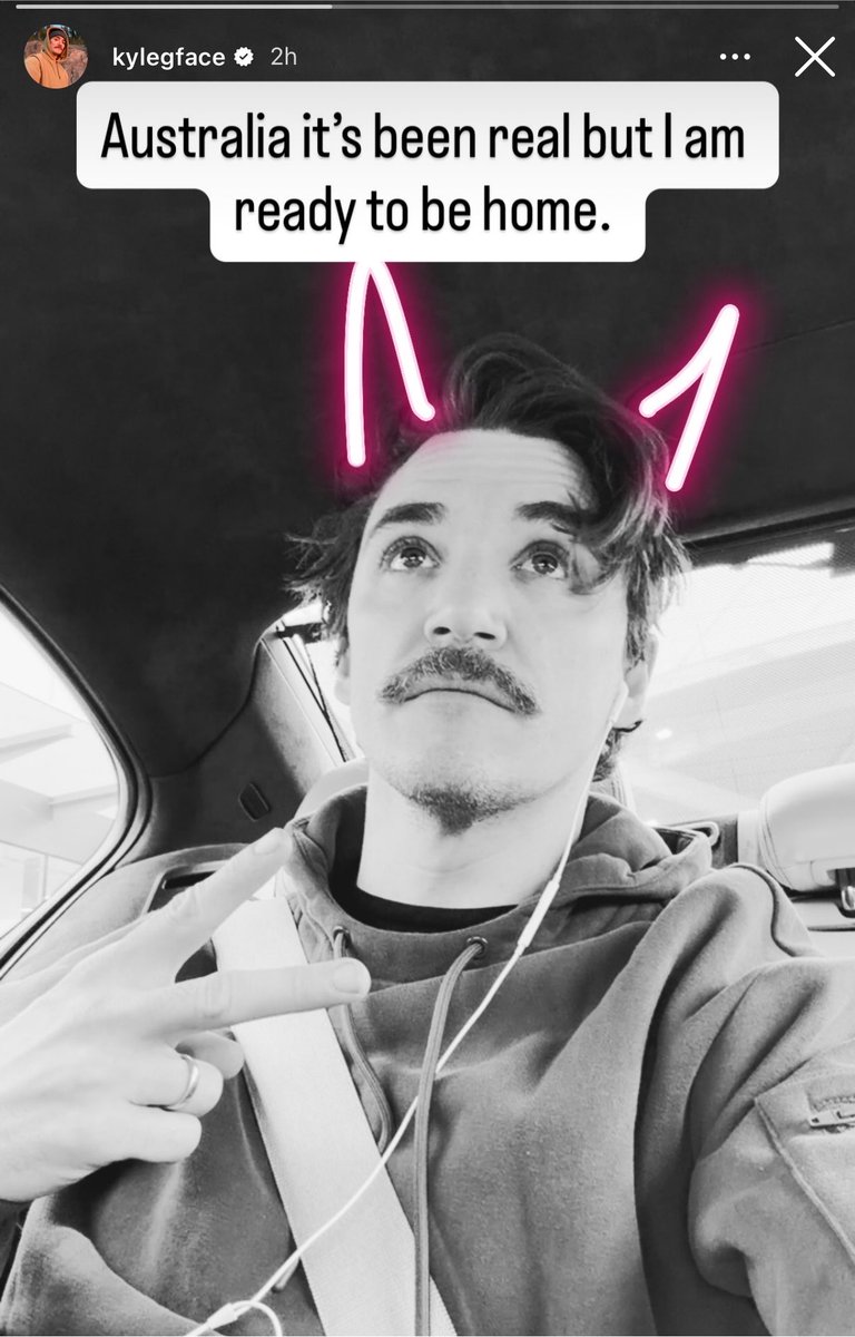kappasbbg's tweet photo. he looks so pretty https://t.co/e7gZbmlGid