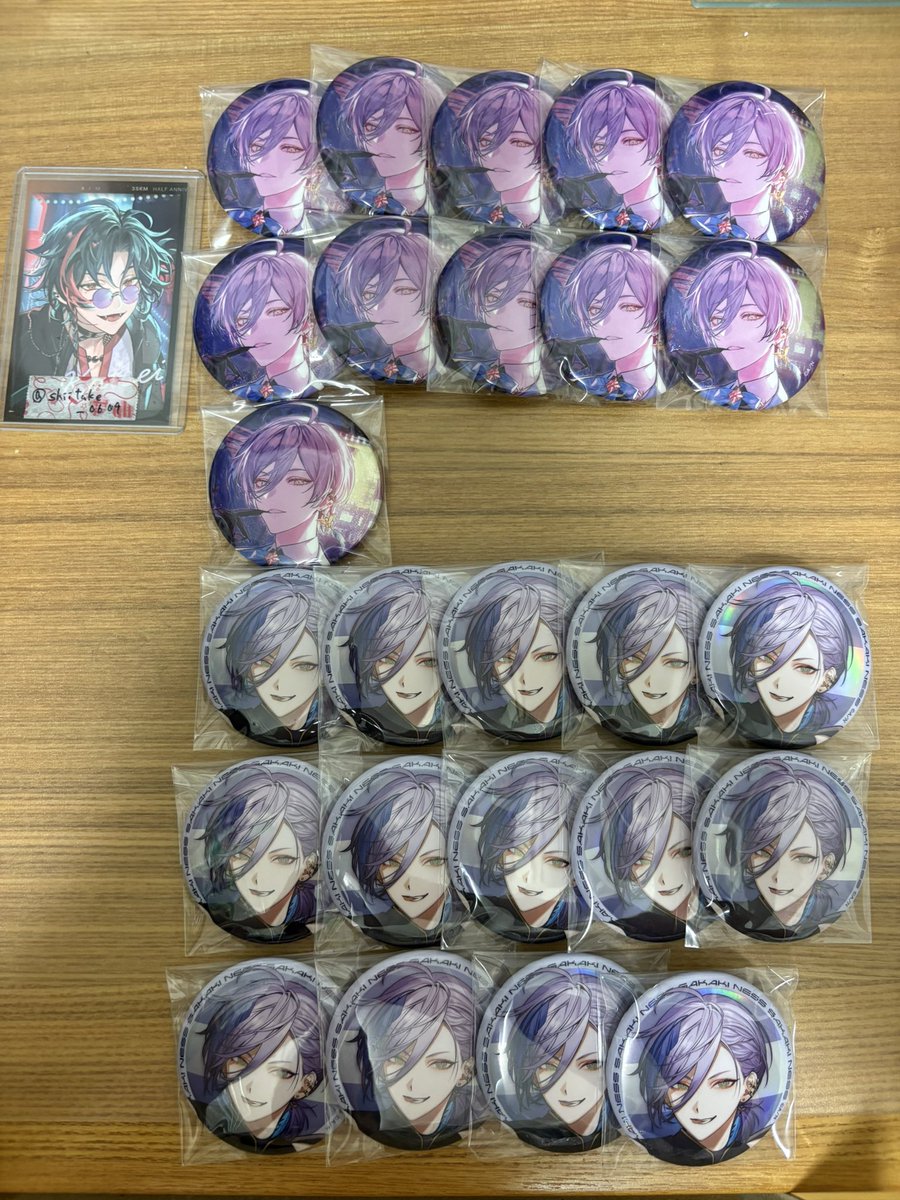 shiitake_1011's tweet photo. [交換譲渡買取] にじさんじ 3SKM 1st LIVE One-Off 缶バッジ チェキ風カード 交換

譲:🧡、💜

求:💚(画像6≧その他)

手書きは💚手書きとの交換可能。
求は買取も行っております。 https://t.co/lldmmMWwiw