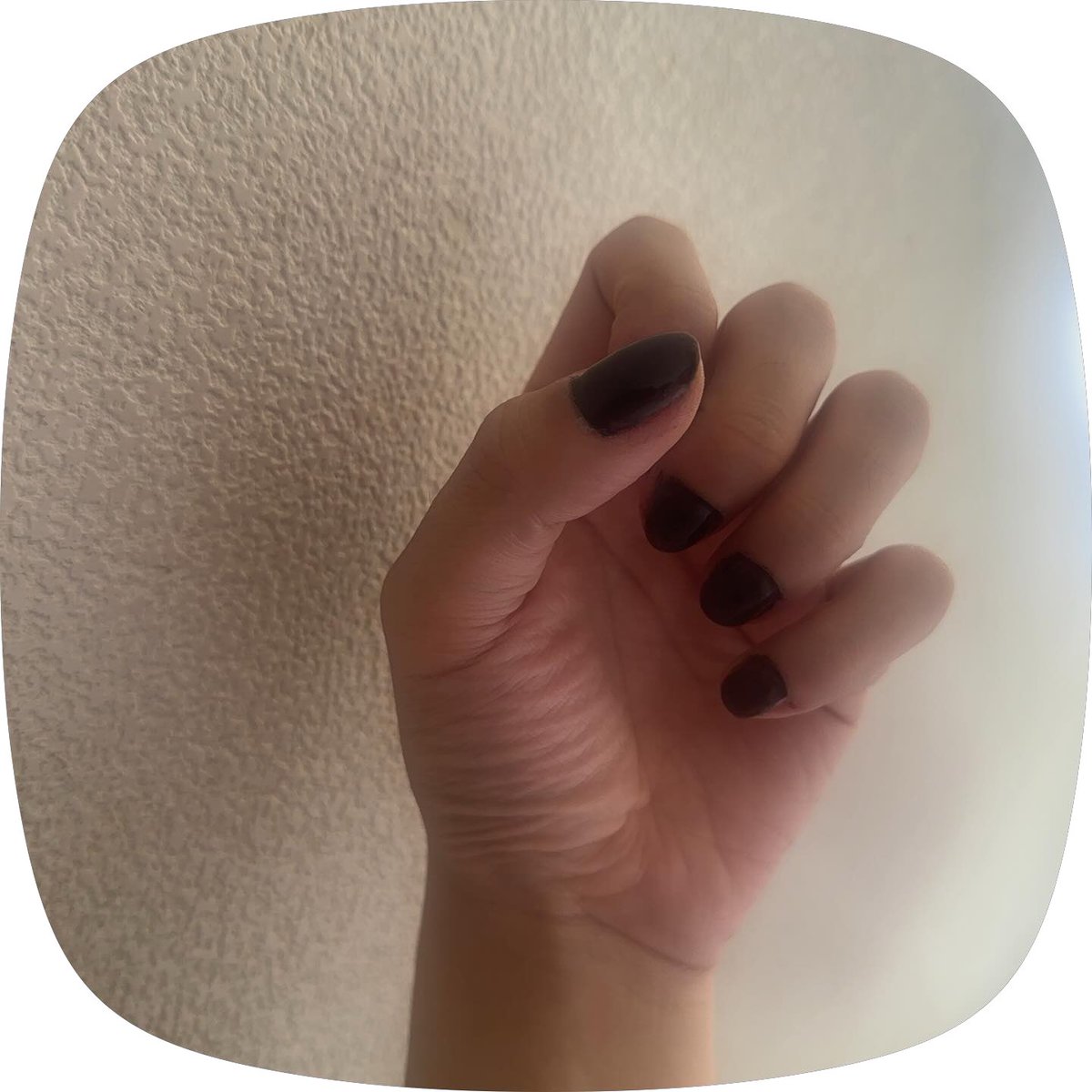 imonohone's tweet photo. ネイルって時間かかるのにやめられない https://t.co/xr6Z4QPQML