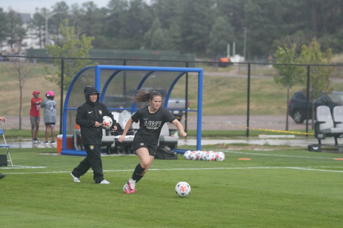 ArmyWP_WSoccer's tweet photo. 📸 Pregame flicks

#GoArmy #BeatAirForce https://t.co/6QSZ7V6JHR