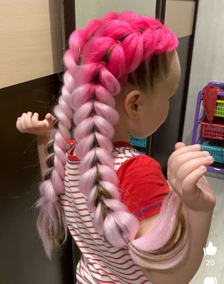 LoraJohnson's tweet photo. Send and inbox massage if you're  interested about my hairstylist talent and you want your wife your daughter your niece your cousin e.t.c,  send me a message at the comment section also like and share my post .❤️‍🩹❤️‍🩹🇺🇲🇺🇲 https://t.co/Mg67KwpKlX